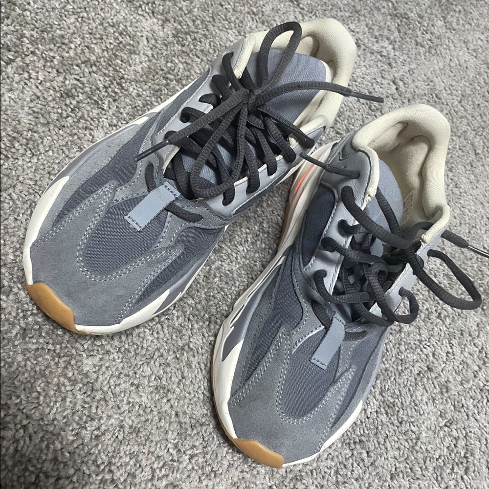 Authentic Yeezy boost 700